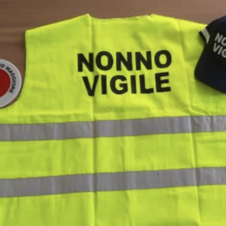 Il Comune cerca “nonni vigile” per l’avvio del nuovo anno scolastico