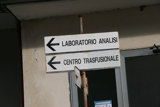 Laboratori analisi privati: il Piemonte liberalizza i punti prelievo
