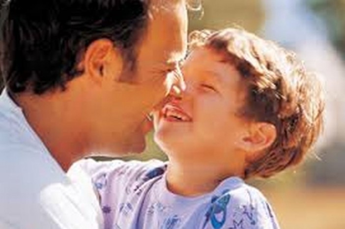 Parte il corso per neo-papà: “Figli si nasce… Papà si diventa”