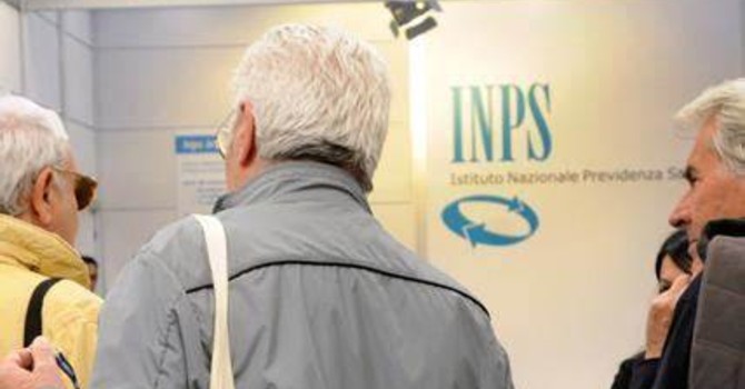 Pensioni sempre più basse rispetto agli stipendi: gli italiani temono per il futuro