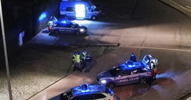 Notte agitata a Novara: lanci di sassi e rissa tra giovani