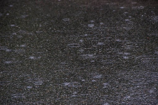 Temporali e grandine, rimane l'allerta gialla sul novarese