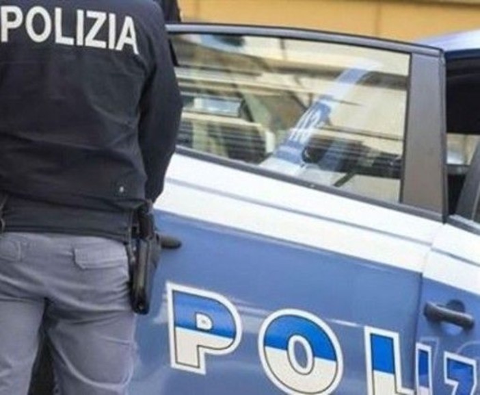 Cronaca dal nord ovest. Violenza sessuale aggravata continuata e tentata prostituzione minorile: 35enne arrestato a Torino Cronaca dal nord ovest. Violenza sessuale aggravata continuata e tentata prostituzione minorile: 35enne arrestato a Torino