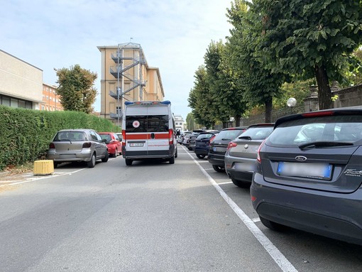 Problemi con i parcheggi per i dipendenti dell’ospedale Maggiore di Novara