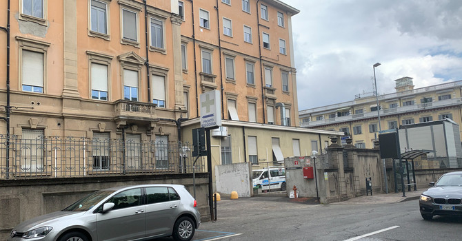 Ospedale Maggiore, chiuso temporaneamente l’accesso al triage lunedì 27 ottobre Ospedale Maggiore, chiuso temporaneamente l’accesso al triage lunedì 27 ottobre
