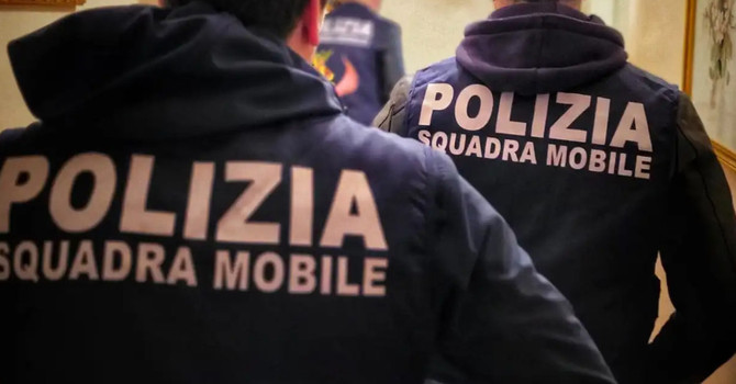 La Polizia di Stato denuncia due genitori per maltrattamenti ai danni del figlio minorenne