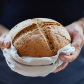 “Mani in Pasta” a Bolzano Novarese: un pomeriggio tra farine e lieviti con l'esperto Vittorino Paracchini “Mani in Pasta” a Bolzano Novarese: un pomeriggio tra farine e lieviti con l'esperto Vittorino Paracchini