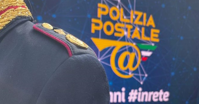 Pedopornografia online, 15mila file scoperti dalla Polizia: un uomo in carcere