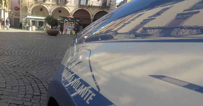 Anni di maltrattamenti nei confronti della moglie: arrestato un 33enne a Novara Anni di maltrattamenti nei confronti della moglie: arrestato un 33enne a Novara