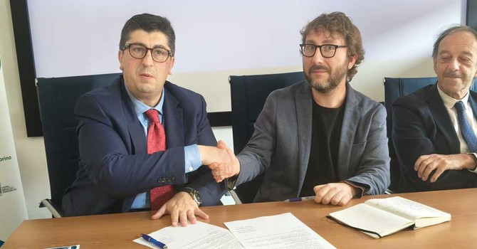 La firma del protocollo