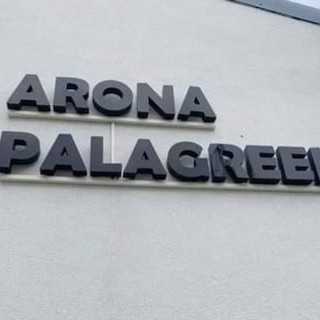 Al Palagreen di Arona: Corsi di Balli di Gruppo, musica e divertimento per tutti