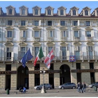 Il Consiglio Regionale del Piemonte ha consegnato ai Sindaci della Provincia di Novara il Drapo'