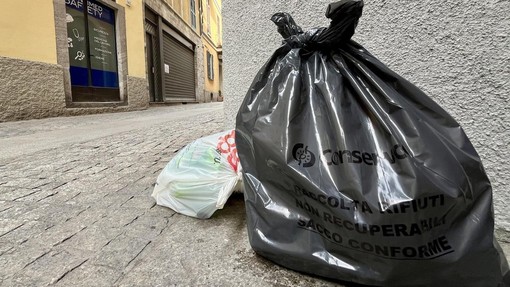 Galliate, cinque telecamere mobili contro l'abbandono dei rifiuti
