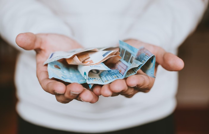 Istituto italiano della donazione: un'indagine sull'andamento delle raccolte fondi