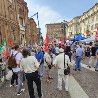 Il Piemonte contro l'autonomia differenziata, al via la raccolta firme: "Aumenta diseguaglianze e riduce qualità democrazia" FOTO e VIDEO