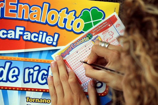 Superenalotto, vinti oltre 20mila euro a Romagnano Sesia