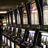 Gioco d'azzardo patologico, Canalis-Pentenero-Rossi (Pd): &quot;FdI getta la coerenza alle ortiche&quot;