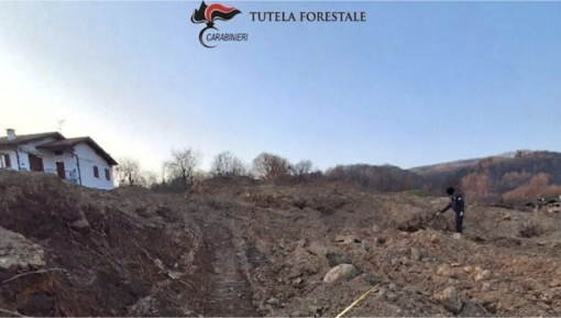 Invorio, ai domiciliari gestiva uno scavo abusivo: trasferito in carcere Invorio, ai domiciliari gestiva uno scavo abusivo: trasferito in carcere