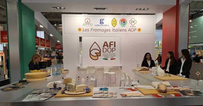 Il Gorgonzola Dop protagonista al Sial di Parigi, tra degustazioni e showcooking