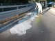Traffico in tilt nel viadotto San Martino a Novara per una copiosa perdita di gasolio Traffico in tilt nel viadotto San Martino a Novara per una copiosa perdita di gasolio