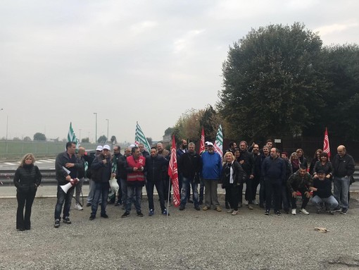 Notizie dal Piemonte. I lavoratori delle autostrade piemontesi in sciopero: “Da dieci mesi senza contratto nazionale”
