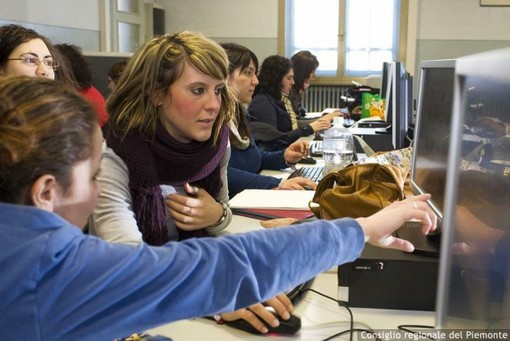 Borse di studio Regione Piemonte: gli studenti rassicurati sui pagamenti