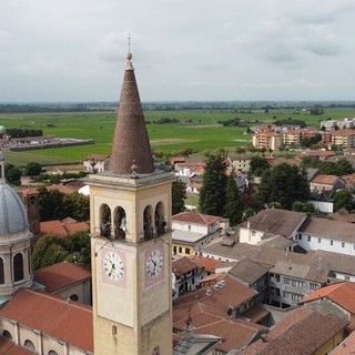 Binatti risponde alla parrocchia di Trecate: &quot;Nessuna ingiunzione, l’Amministrazione è sempre stata disponibile&quot;