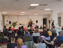&quot;L'utile inutilità della filosofia&quot;: Matteo Saudino affascina il pubblico a Novara