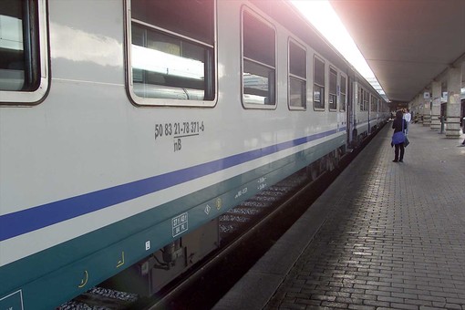 Domenica 19 ottobre stop ai treni tra Novara e Santhià: attivi autobus sostitutivi