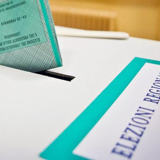 Nel novarese l’età avanza e il voto arretra: il peso dell’invecchiamento sulla partecipazione