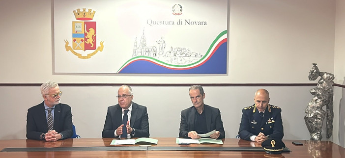 Novara, rinnovato per altri tre anni il "Progetto per Tommaso" contro i rischi della rete Novara, rinnovato per altri tre anni il "Progetto per Tommaso" contro i rischi della rete