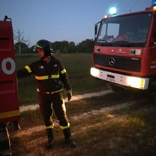 Uomo ritrovato senza vita nelle acque dell'Agogna
