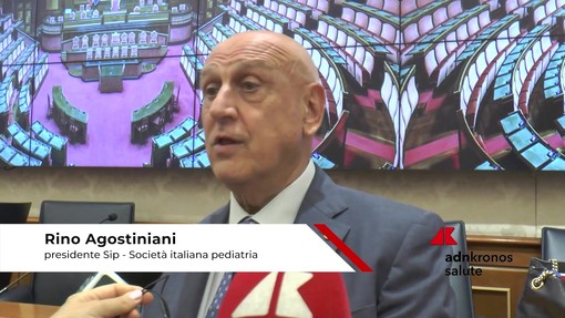 Salute: Agostiniani (Sip), 'stimoli da device sotto i tre anni dannosi per crescita' Salute: Agostiniani (Sip), 'stimoli da device sotto i tre anni dannosi per crescita'