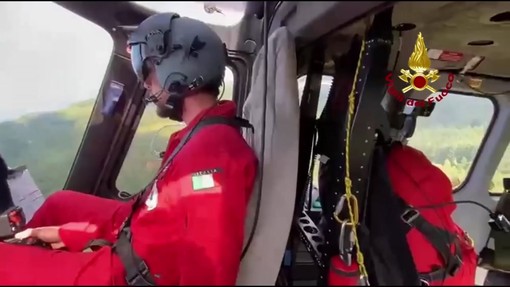 Disperso ultraleggero con due persone, le ricerche in elicottero nel Cosentino Disperso ultraleggero con due persone, le ricerche in elicottero nel Cosentino