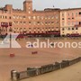 Palio di Siena verso nuovo rinvio, ancora pioggia su piazza del Campo