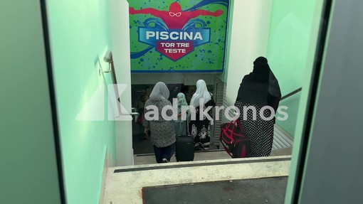 Piscina per sole donne, organizzatori: "Non solo islamiche, ognuna è libera"