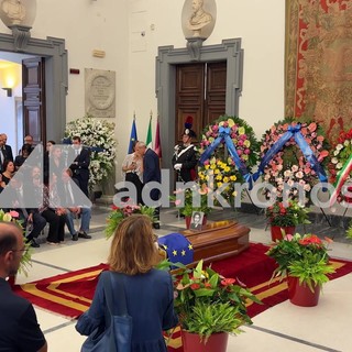 Bonino, in fila per l'ultimo saluto: "Amica delle donne, lottava per i diritti di tutti"