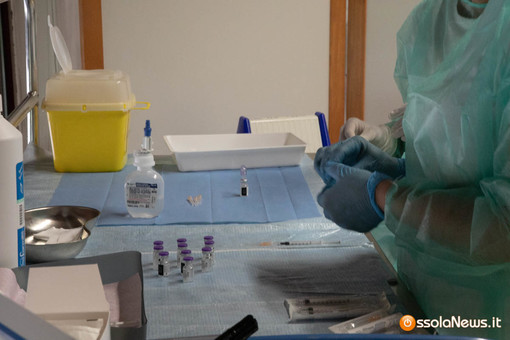 Quarta dose e sanzioni per chi non si vaccina, l'assessore Icardi chiede al ministero di fare chiarezza