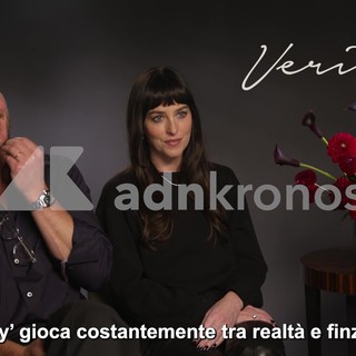 'Verity', Dakota Johnson e Josh Hartnett: "A volte i personaggi ci seguono nei sogni" 'Verity', Dakota Johnson e Josh Hartnett: "A volte i personaggi ci seguono nei sogni"
