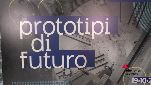 Inaugurata a Milano la mostra 'Prototipi di futuro', tra macchine, brevetti e tecnologia Inaugurata a Milano la mostra 'Prototipi di futuro', tra macchine, brevetti e tecnologia
