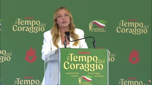 "Volevamo cantare 'Bollo ciao' con le opposizioni", la battuta di Meloni "Volevamo cantare 'Bollo ciao' con le opposizioni", la battuta di Meloni