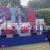 Usa, a villa Taverna a Roma i festeggiamenti per il 4 luglio