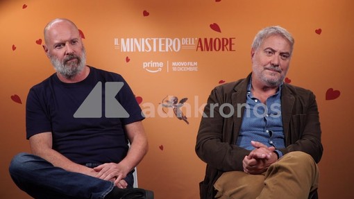 Guzzanti e Sermonti: "In politica come in amore, il problema è l'immaturità" Guzzanti e Sermonti: "In politica come in amore, il problema è l'immaturità"