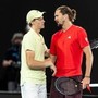 Sinner batte Popyrin e torna ad allenarsi, Zverev: &quot;Vuole vincere 6-0 6-0 6-0, non gli basta&quot;