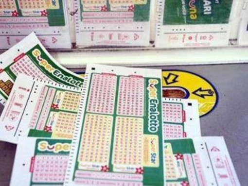 Superenalotto, cambia calendario estrazioni tra aprile e maggio