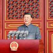 Xi Jinping “Rinnovamento della Cina è inarrestabile, la pace trionferà”
