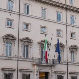 Cdm proclama 5 giorni di lutto nazionale per la morte del Papa