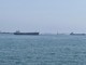 Iran chiude stretto Hormuz "fino a nuovo ordine". Raid Usa: "Colpiti 140 obiettivi". Sotto attacco Emirati Arabi Uniti, Bahrein e Qatar