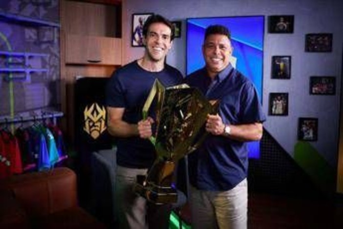 Ronaldo e Kakà lanciano i Mondiali di Kings League, Italia-Francia nella gara inaugurale Ronaldo e Kakà lanciano i Mondiali di Kings League, Italia-Francia nella gara inaugurale