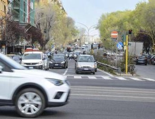 Bollo auto a Roma e nel Lazio, arriva lo sconto del 10%